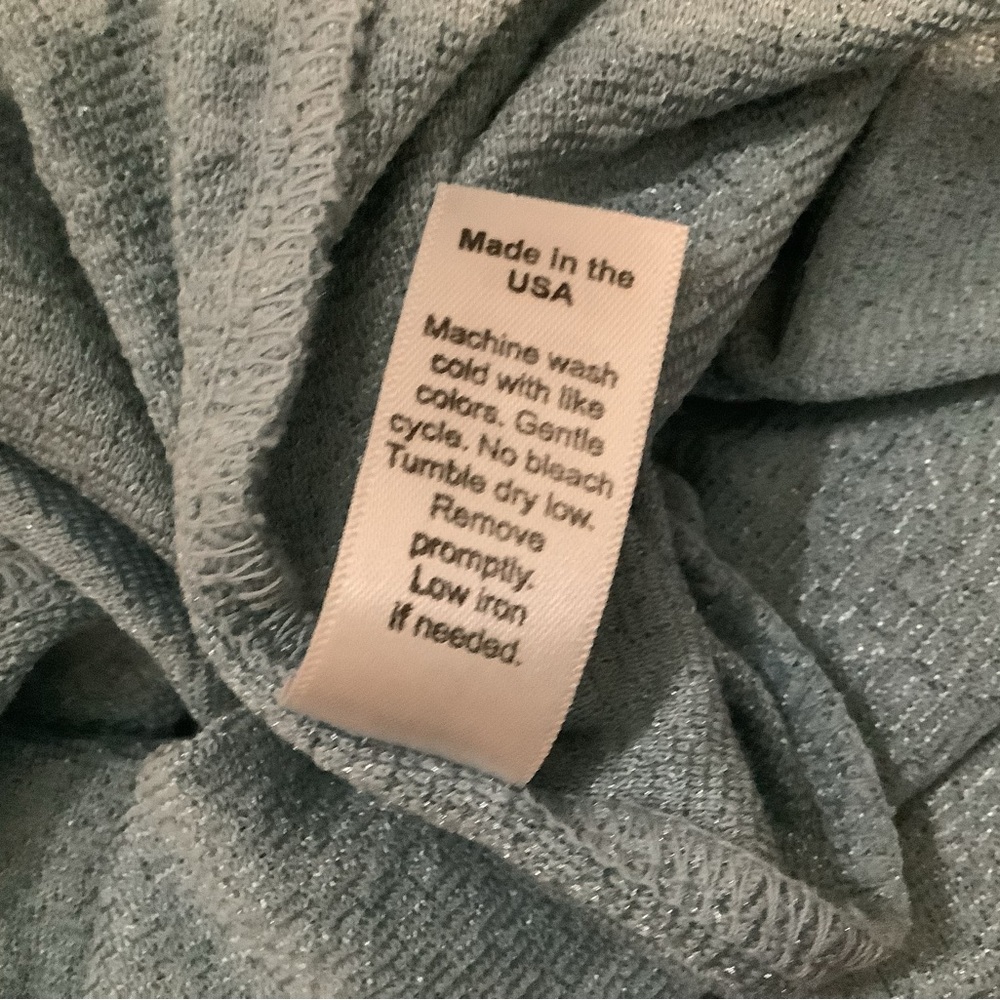 Michael Stars scoop neck shirt sleeve t shirt ice blue shimmer color - Picture 5 of 6